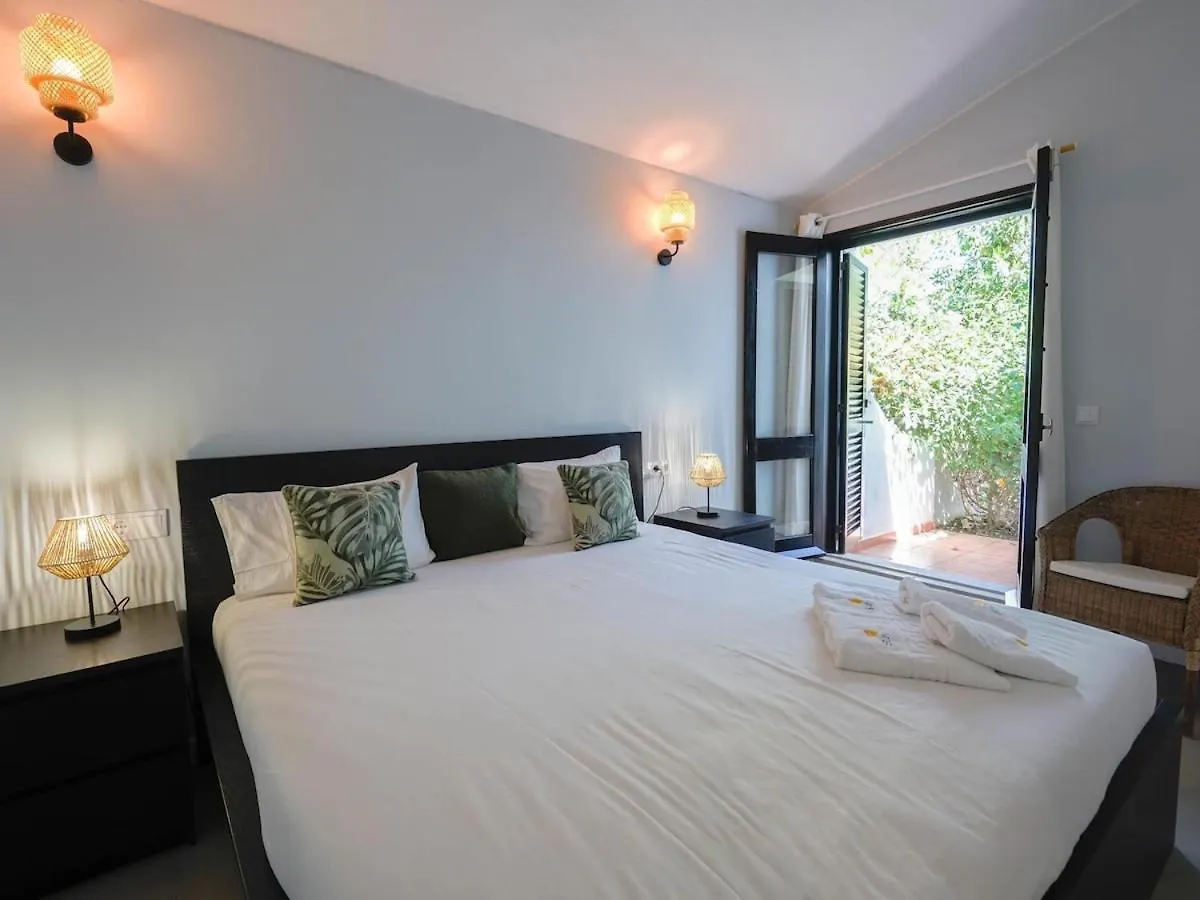 Jacaranda 50 House - Privat Heated Pool & Privacy & Albufeira Villa 0*,  Portugal
